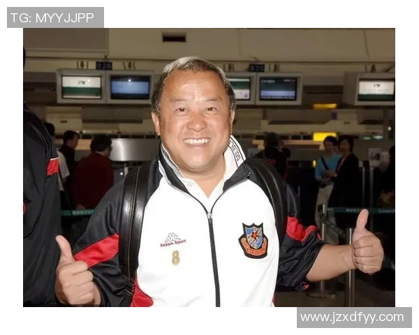 回顾97年香港足球明星队员的辉煌历程与影响力分析